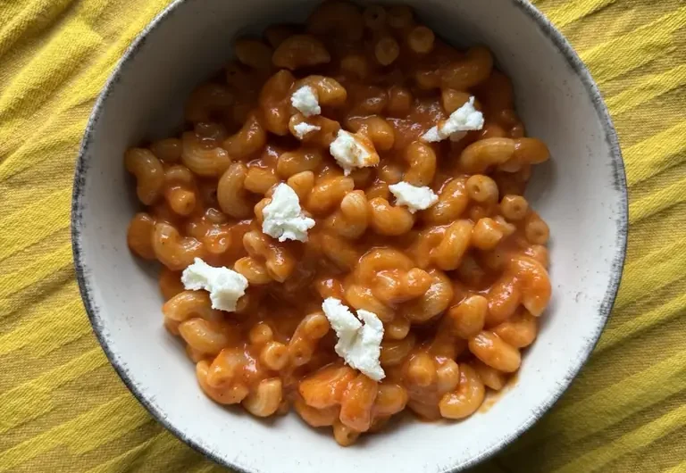 Bryndzovo-paradajková omáčka: Jednoduchý recept pre celú rodinu