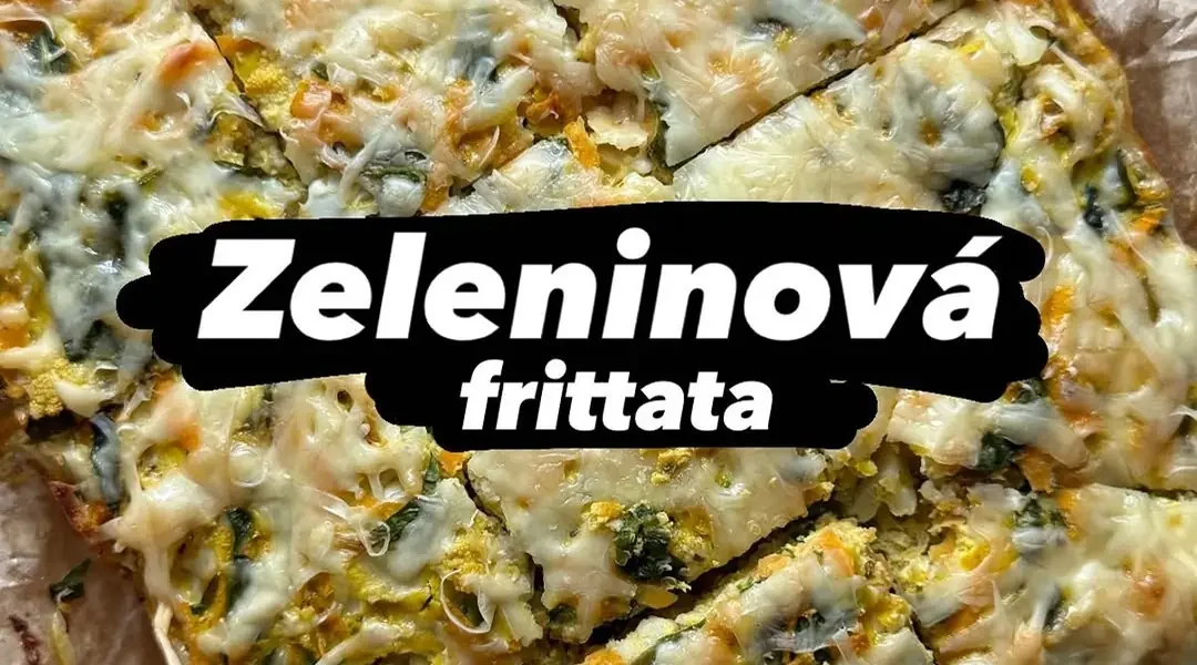 Jednoduchá zeleninová frittata na papieri na pečenie