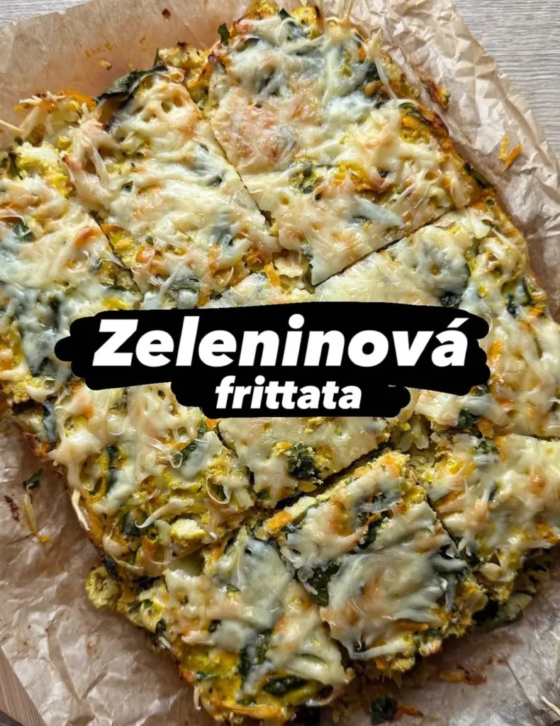 Jednoduchá zeleninová frittata na papieri na pečenie